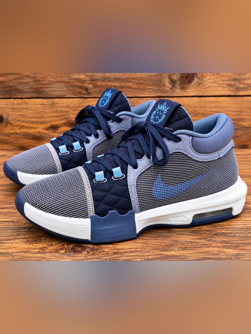 Nike LeBron Witness 8 Basketball Shoes Men’s 9.5 Navy Blue Gray FB2239-400